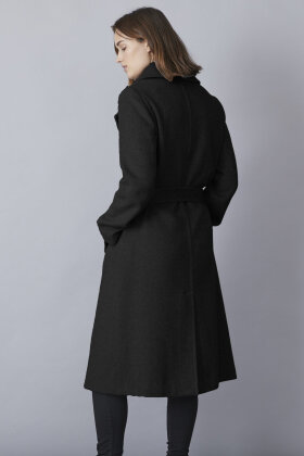 Junge - Kylie Long Wool Jacket - Uldfrakke Lang - Black